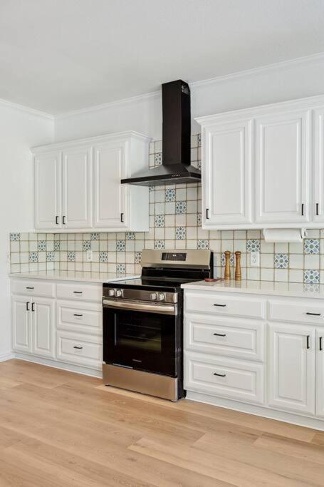 Wellness Oasis 5Br W Pool + Huge Yard + Fire Pit Sachse Exterior foto