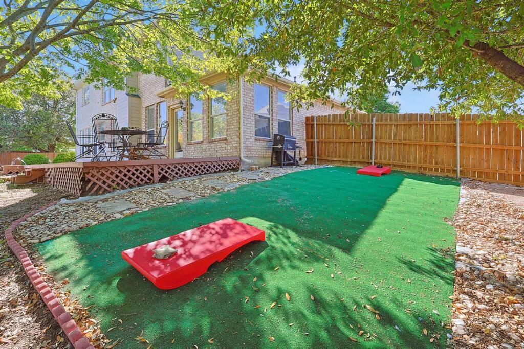 Wellness Oasis 5Br W Pool + Huge Yard + Fire Pit Sachse Exterior foto