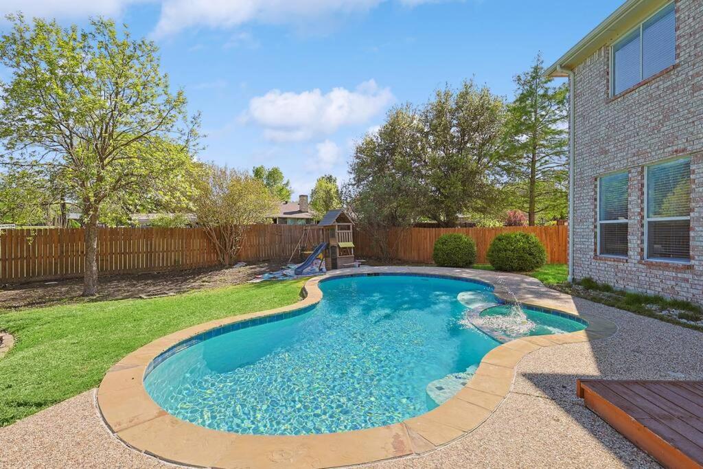 Wellness Oasis 5Br W Pool + Huge Yard + Fire Pit Sachse Exterior foto